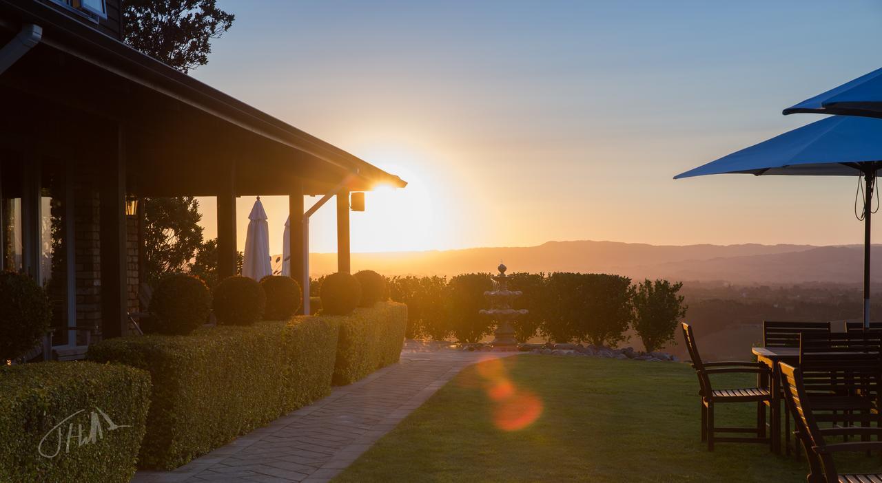 Eagle Ridge Lodge Тауранга Екстер'єр фото